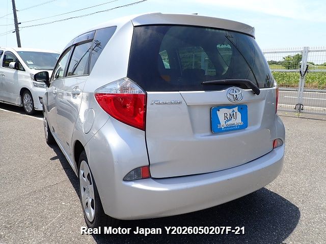 2013 TOYOTA RACTIS thumbnail 3