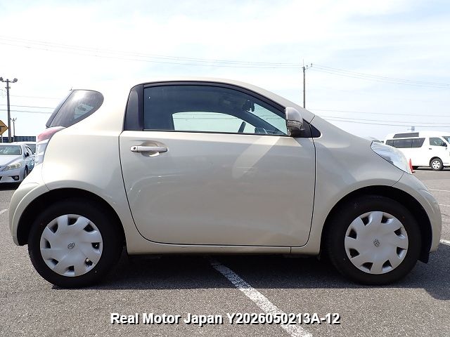 2009 TOYOTA IQ thumbnail 4