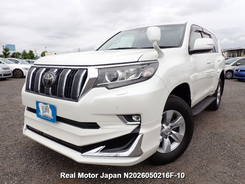 2020 TOYOTA LAND CRUISER PRADO – view 1