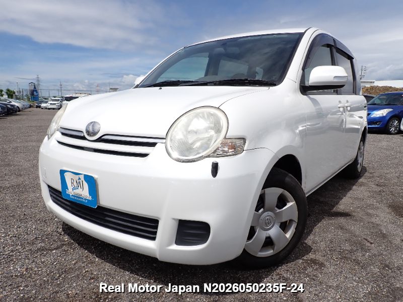 2007 TOYOTA SIENTA – view 1