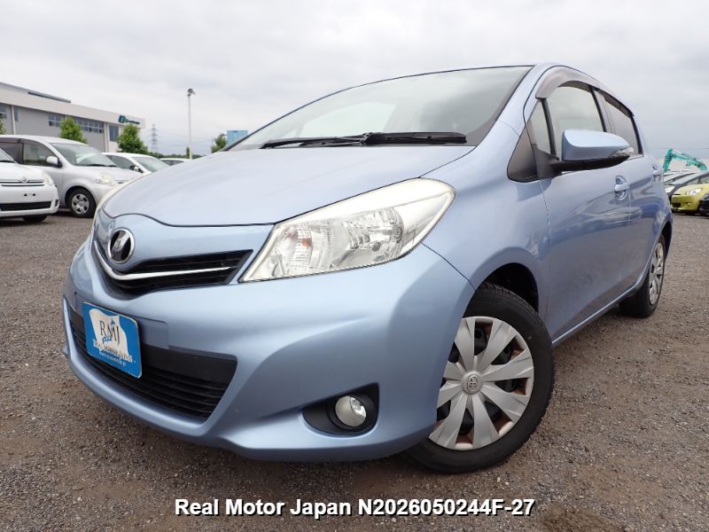2011 TOYOTA VITZ – view 1