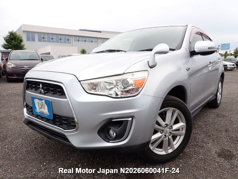2013 MITSUBISHI RVR – view 1