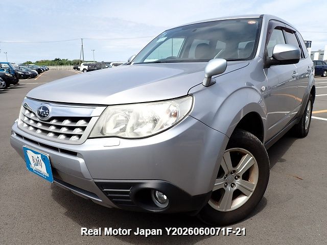 2012 SUBARU FORESTER – view 1