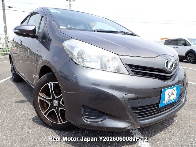 2011 TOYOTA VITZ thumbnail 2