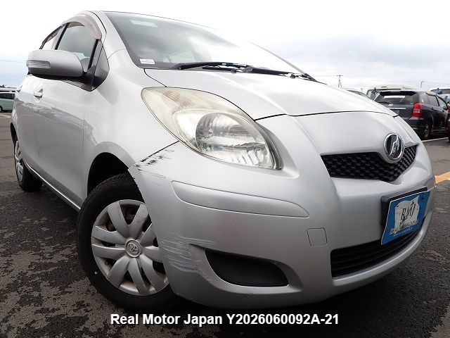 2009 TOYOTA VITZ thumbnail 2