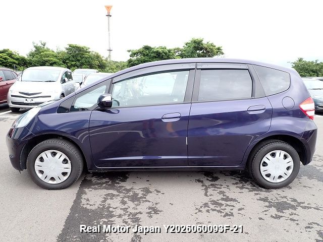 2009 HONDA FIT thumbnail 3