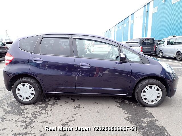 2009 HONDA FIT thumbnail 4
