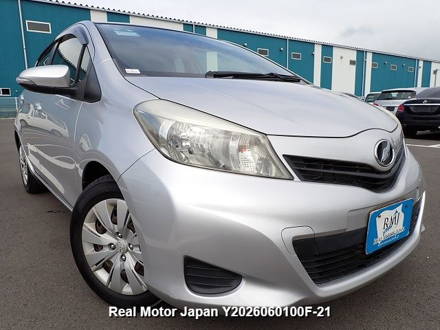 2013 TOYOTA VITZ thumbnail 2