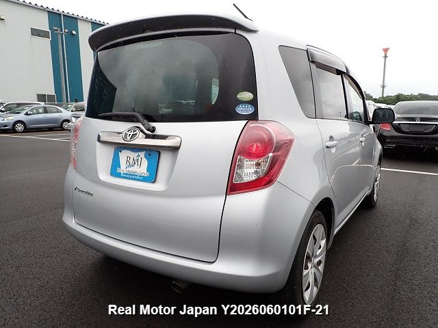 2010 TOYOTA RACTIS thumbnail 4