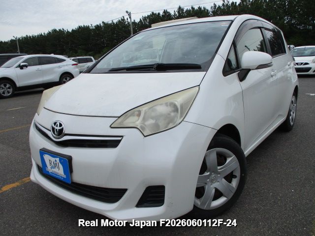 2012 TOYOTA RACTIS – view 1