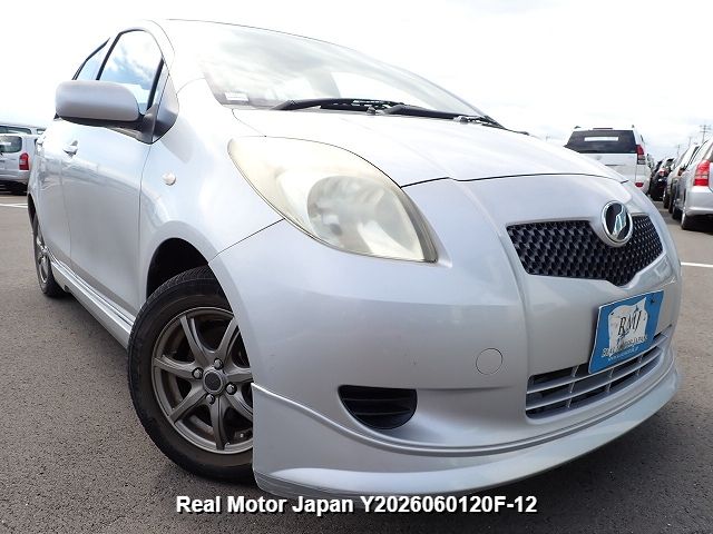 2005 TOYOTA VITZ thumbnail 2