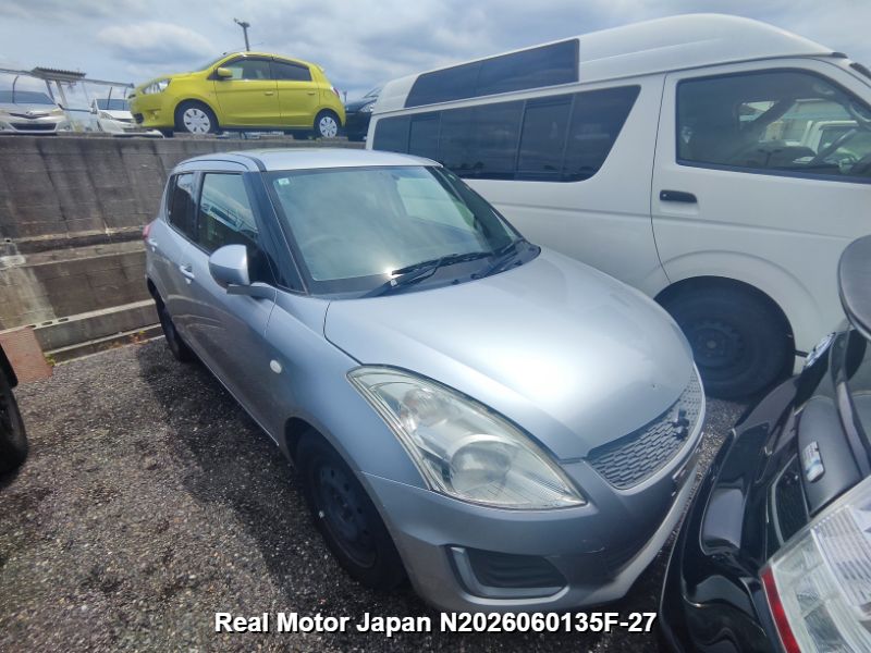 2013 SUZUKI SWIFT – view 1