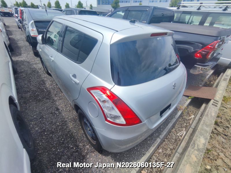 2013 SUZUKI SWIFT thumbnail 2