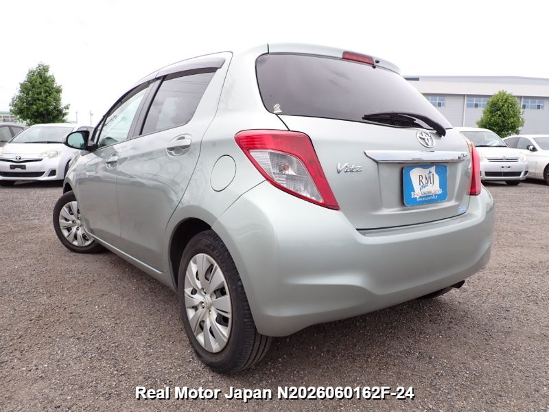 2012 TOYOTA VITZ thumbnail 3