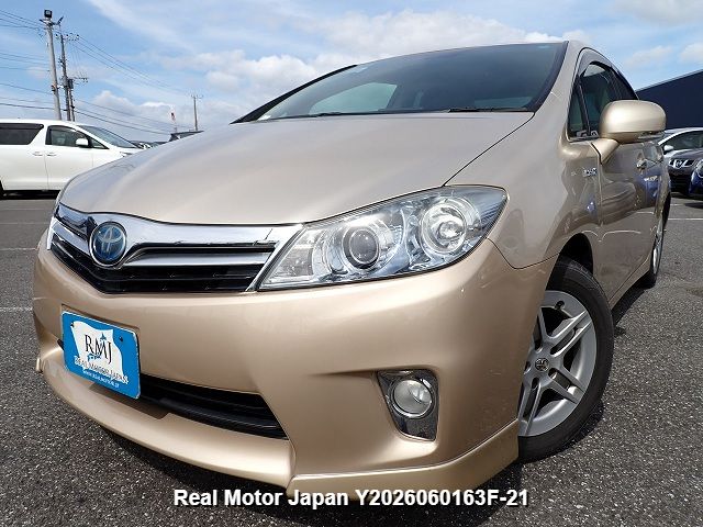 2010 undefined undefined   Beige