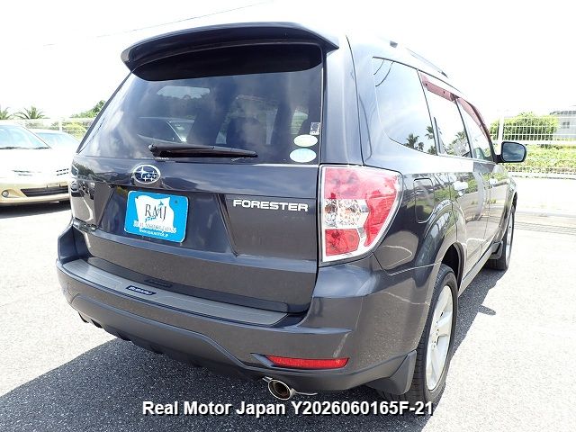 2010 SUBARU FORESTER thumbnail 4