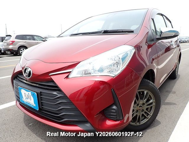 2017 TOYOTA VITZ – view 1