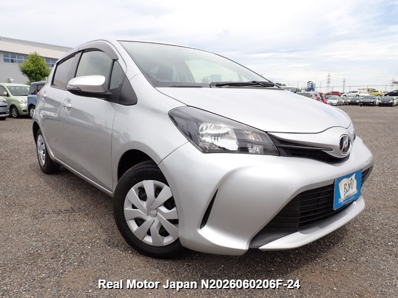 2014 TOYOTA VITZ thumbnail 2