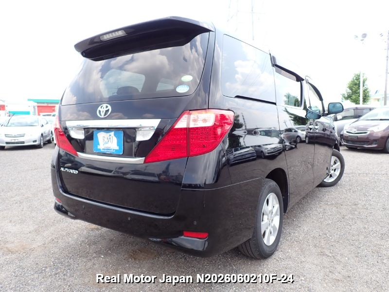 2011 TOYOTA ALPHARD thumbnail 4