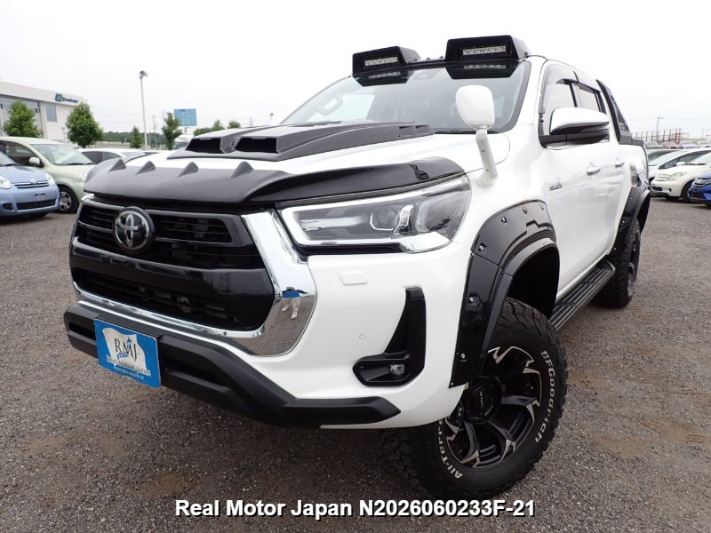 2021 TOYOTA HILUX – view 1