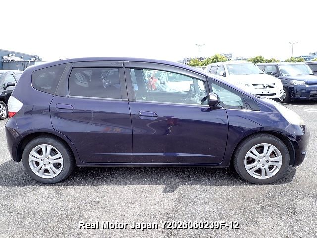 2010 HONDA FIT thumbnail 3