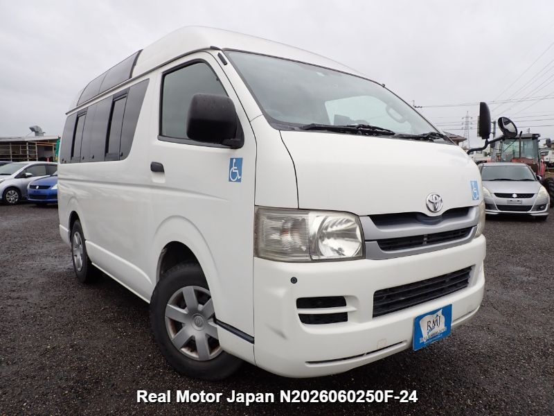 2010 TOYOTA HIACE VAN thumbnail 2
