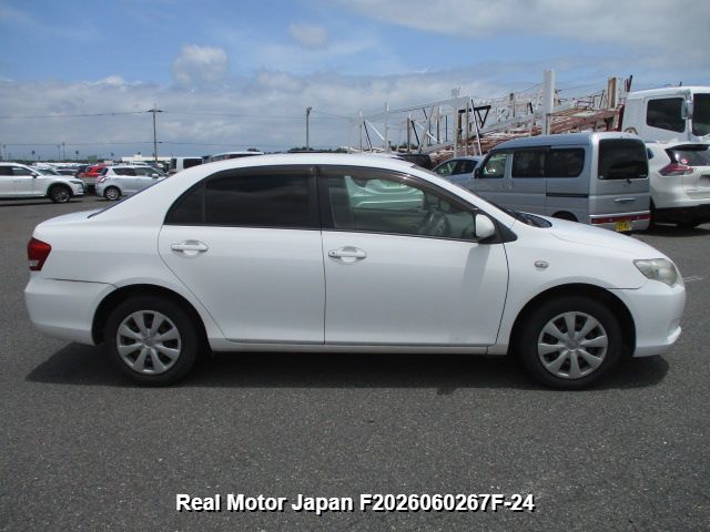 2011 TOYOTA COROLLA AXIO thumbnail 4