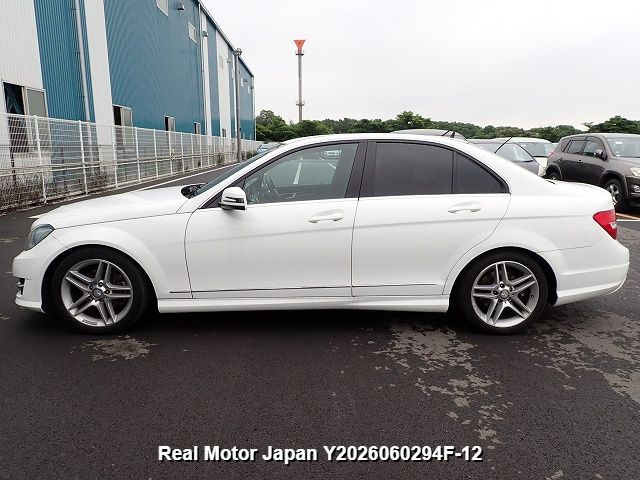 2012 MERCEDES-BENZ C-CLASS thumbnail 3