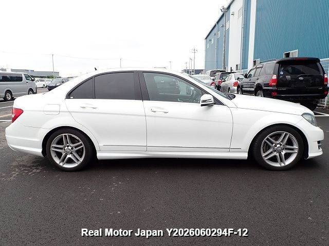 2012 MERCEDES-BENZ C-CLASS thumbnail 4