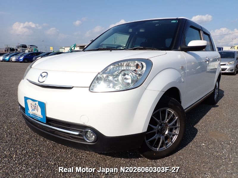 2015 MAZDA VERISA – view 1