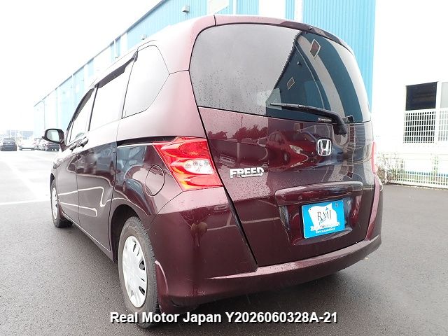 2011 HONDA FREED thumbnail 3