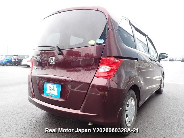 2011 HONDA FREED thumbnail 4