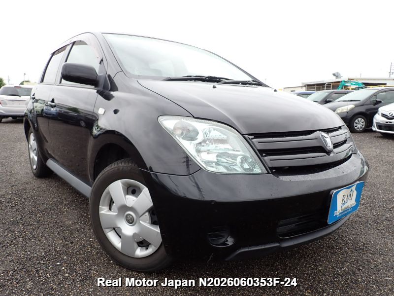 2004 TOYOTA IST thumbnail 2
