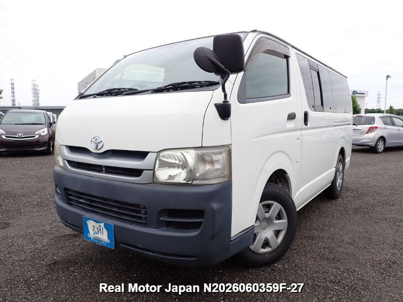 2009 TOYOTA REGIUS ACE – view 1