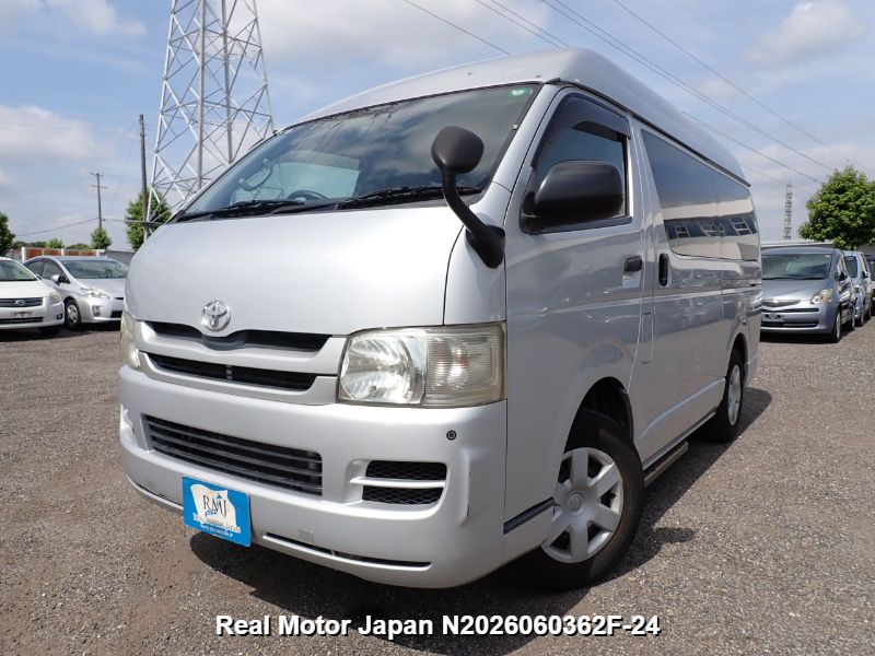 2009 TOYOTA REGIUS ACE – view 1