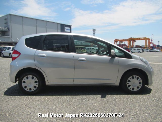 2011 HONDA FIT thumbnail 4