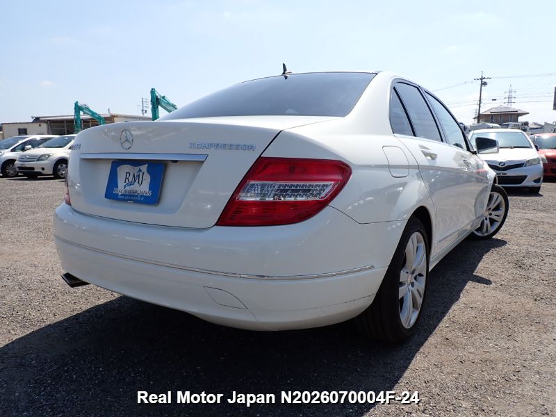 2009 MERCEDES-BENZ C-CLASS thumbnail 4