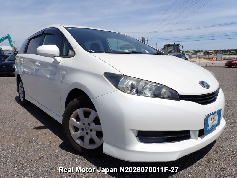 2010 TOYOTA WISH thumbnail 2