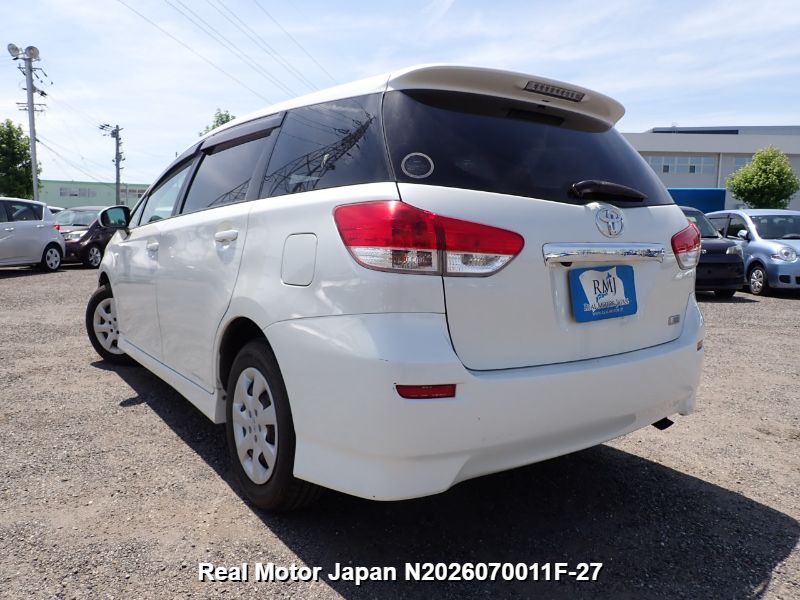 2010 TOYOTA WISH thumbnail 3