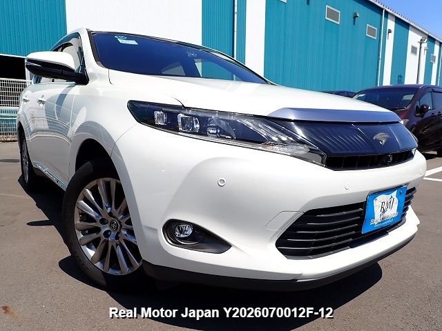 2017 TOYOTA HARRIER thumbnail 2