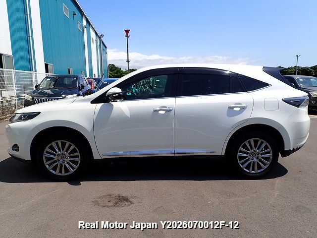 2017 TOYOTA HARRIER thumbnail 3