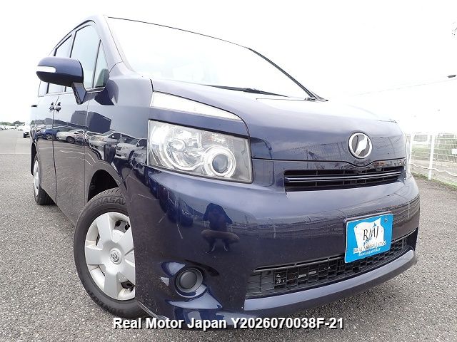 2008 TOYOTA VOXY thumbnail 2