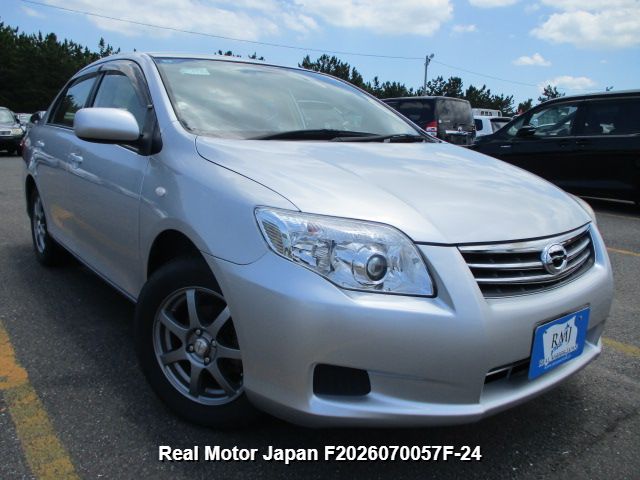 2011 TOYOTA COROLLA AXIO thumbnail 2