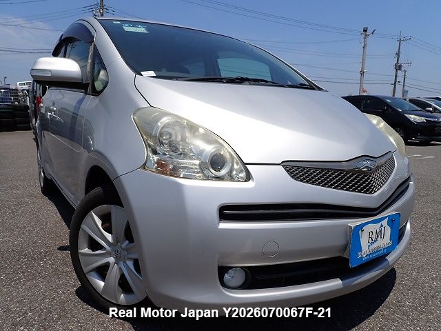 2010 TOYOTA RACTIS thumbnail 2
