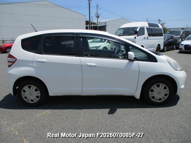 2010 HONDA FIT thumbnail 4