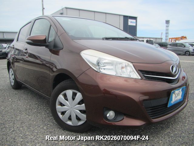 2011 TOYOTA VITZ thumbnail 2