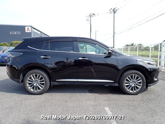 2015 TOYOTA HARRIER thumbnail 4