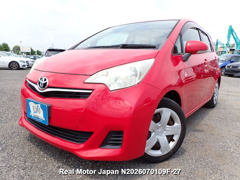 2011 TOYOTA RACTIS – view 1