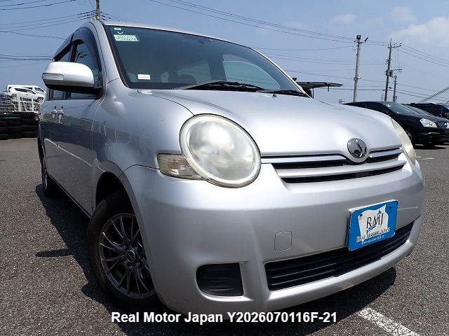 2010 TOYOTA SIENTA thumbnail 2