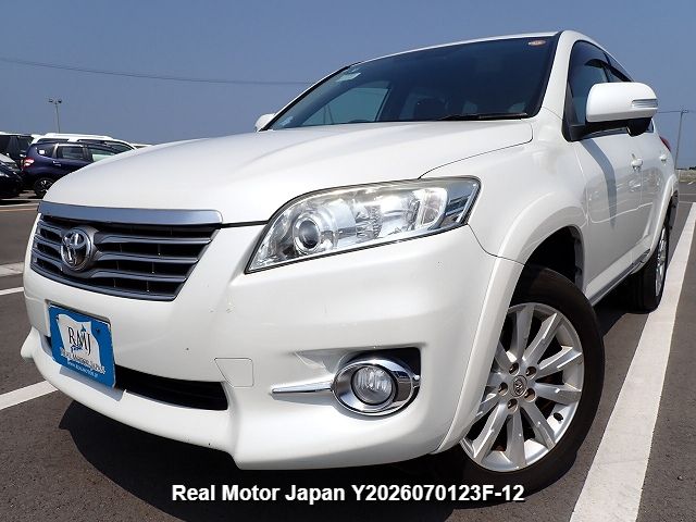 2011 undefined undefined   Pearl
